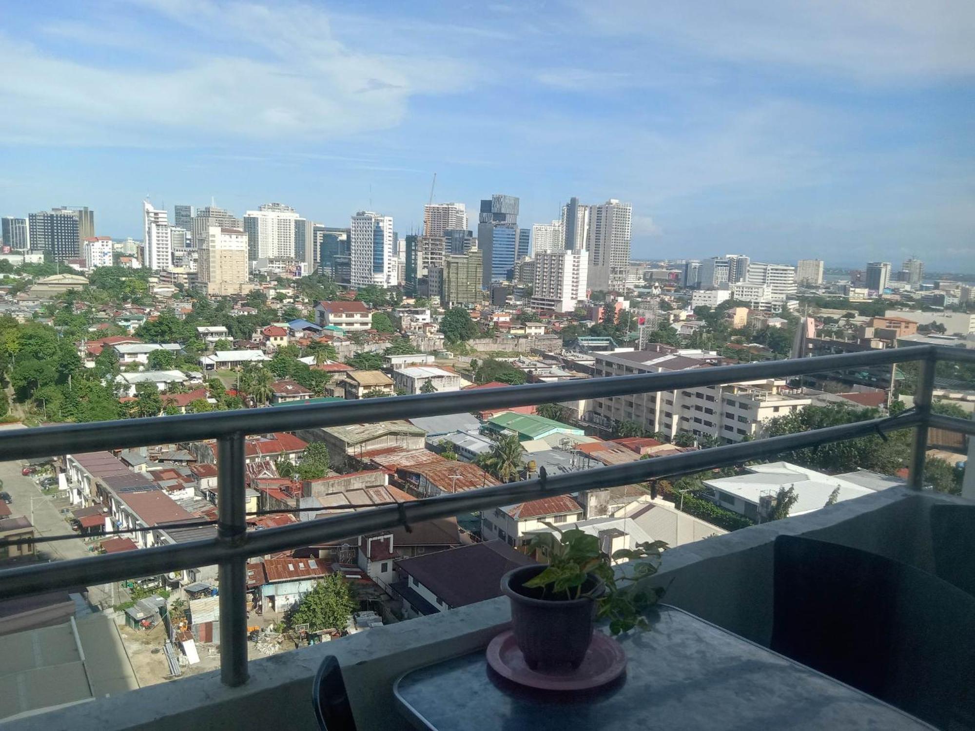 Obaid Condotels Cebu Exterior photo